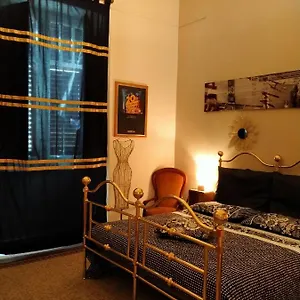  Bed & Breakfast Notarbartolo Italia